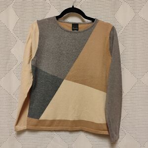 Aaeda Geometric Colorblock Sweater Women's Size Small Rayon Blend